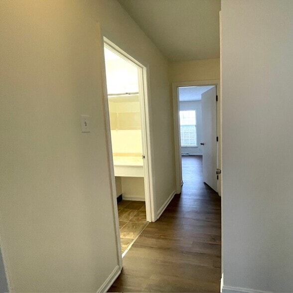 Hallway to Bedrooms - 3304 Wood Valley Ct