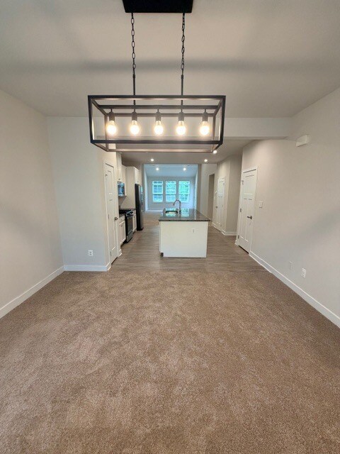 Building Photo - 2014 Rivers Dr