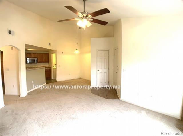 Building Photo - 5765 N Genoa Way
