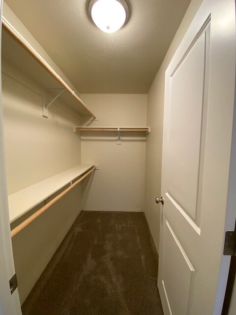 Building Photo - 2142 SW Mendi Way
