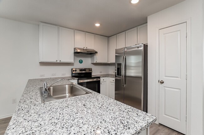 Building Photo - 129 Parish Ln