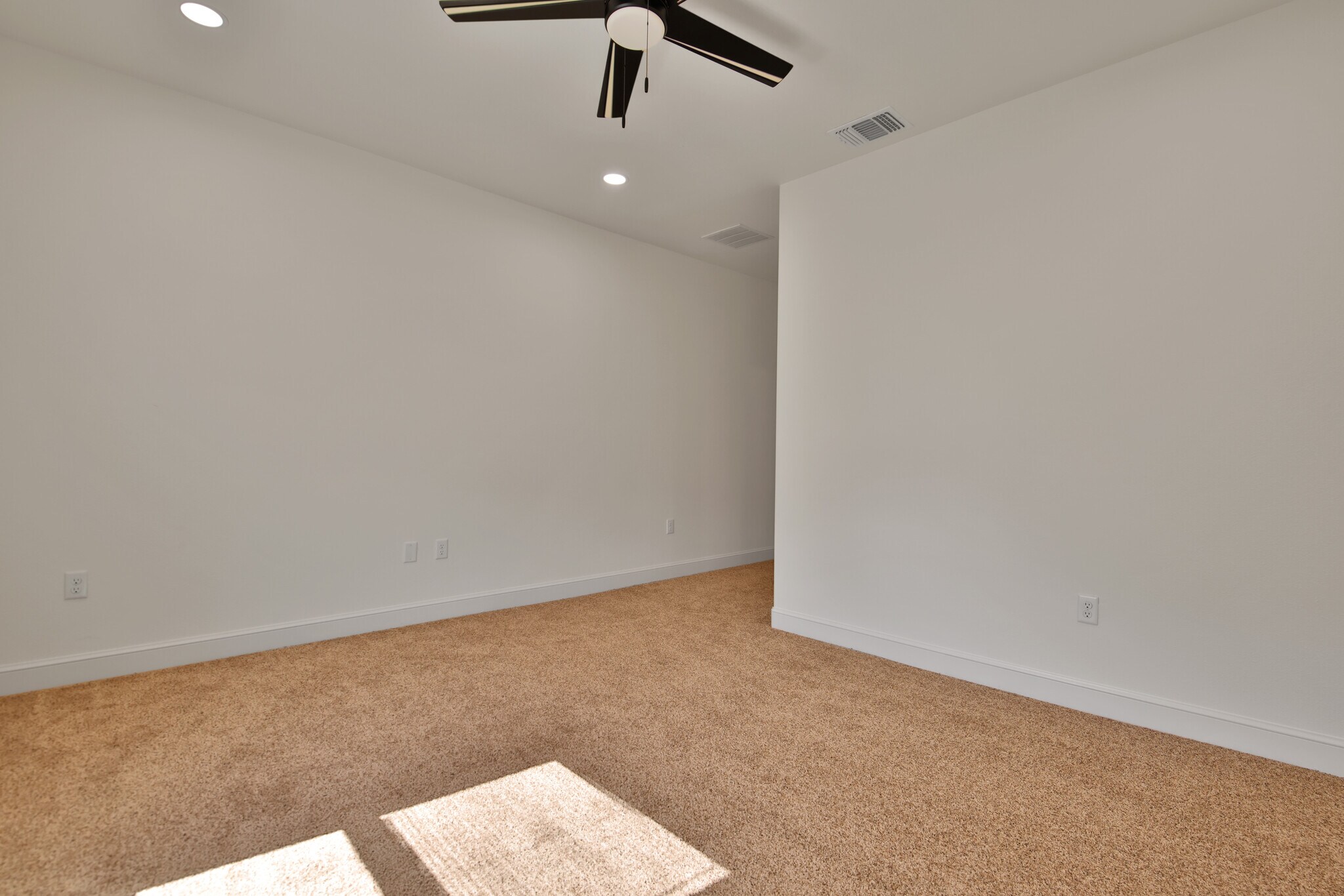 Building Photo - 6923 17th St