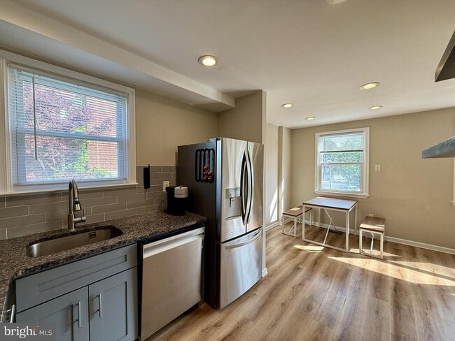 Building Photo - 10838 Lockart Ct