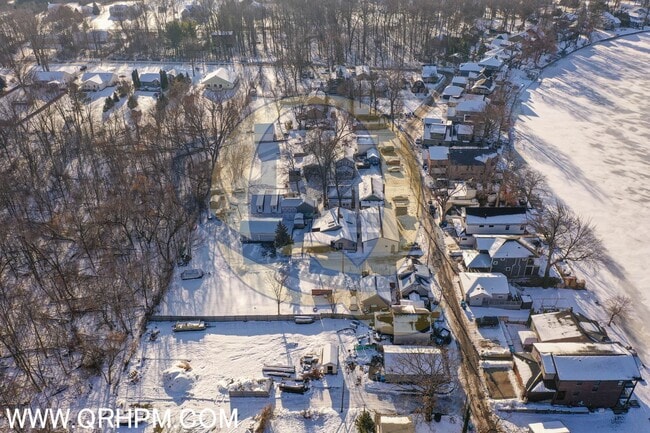 Building Photo - Available Now on Lake Fenton!!!