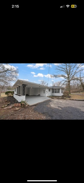 Building Photo - 108 Lynnwood Dr