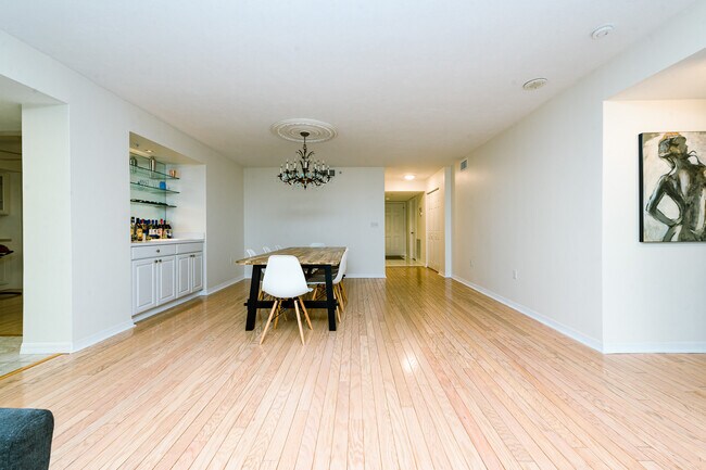 Building Photo - 1 John Anderson Dr