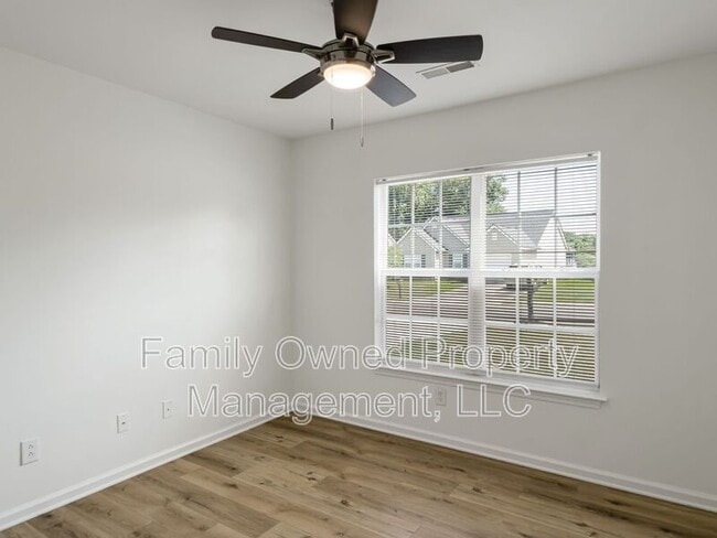 Building Photo - 5208 Copley Cir