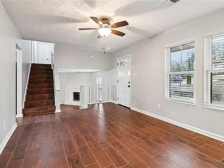 Foyer - 4173 Alicia Ct