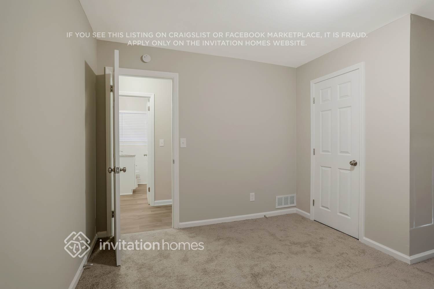 Building Photo - 8490 Meadowbrook Dr