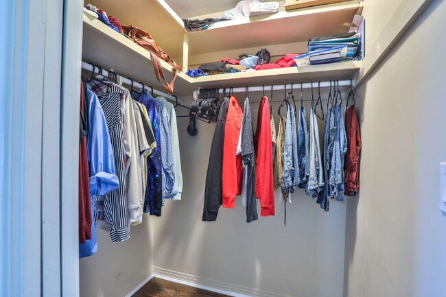 Building Photo - *!*! OPEN HOUSE -- SUNDAY 5/31 12PM-3PM !*!*  MOVE-IN SPECIAL - .5 MILES FROM SDSU