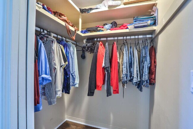 Building Photo - *** OPEN HOUSE *** Join us April 5th (Sunday) from 1:00 PM – 5:00 PM Furnished Bedroom(s) for Ren...