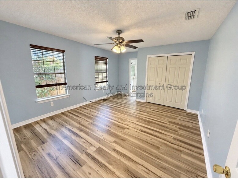 Building Photo - 968 Southern Oaks Ct
