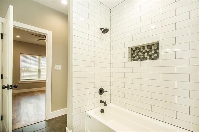 Building Photo - 20496 US Hwy 377