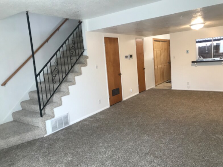 Building Photo - 968 McKinley Ave