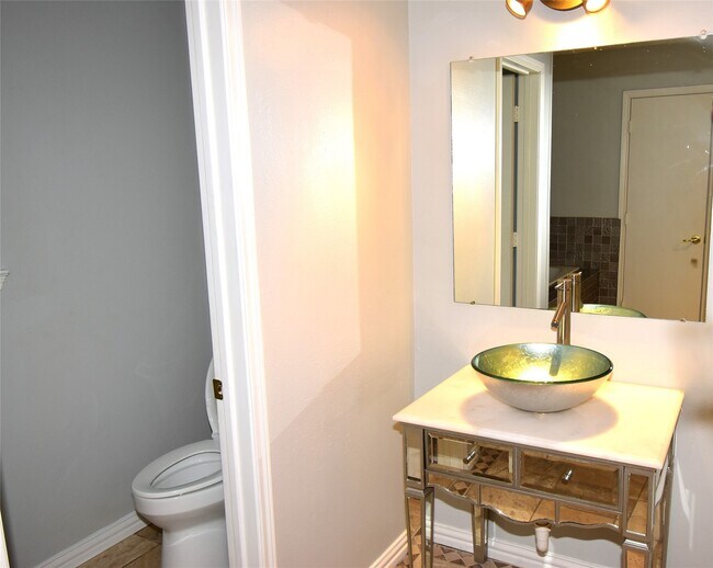 Building Photo - 21022 Creek Edge Ct