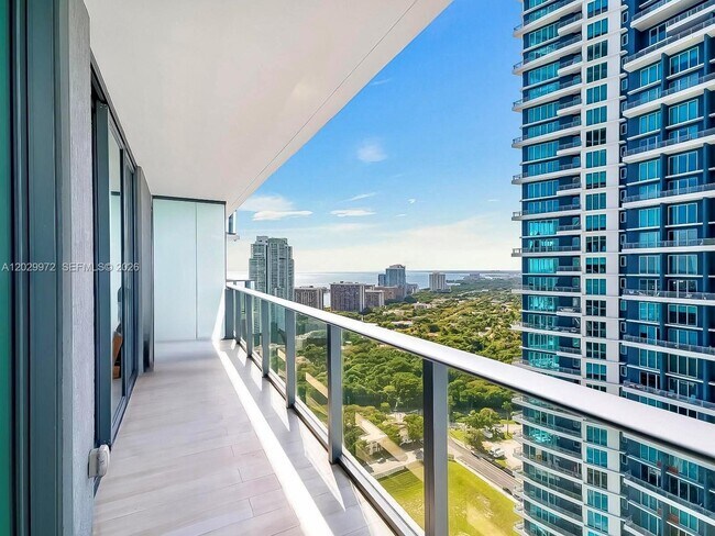 Building Photo - 1300 S Miami Ave