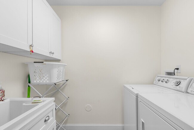 Building Photo - 15337 Wimborne Ln