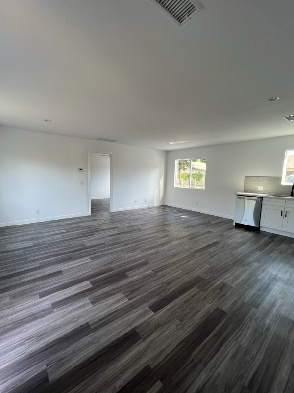 Building Photo - 3143 W Lanerose Dr