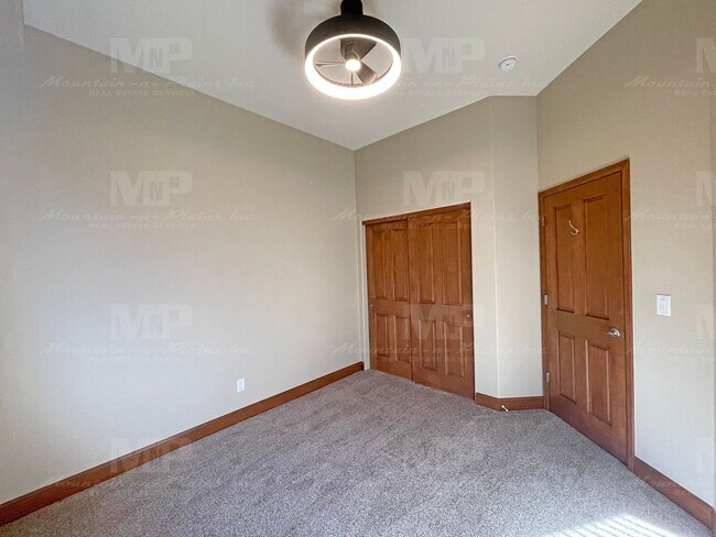 Building Photo - Must See House in Windsor