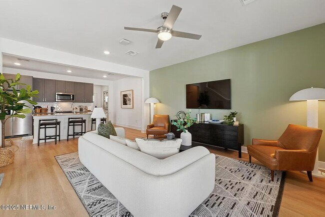 Building Photo - 3730 Dupont Ave