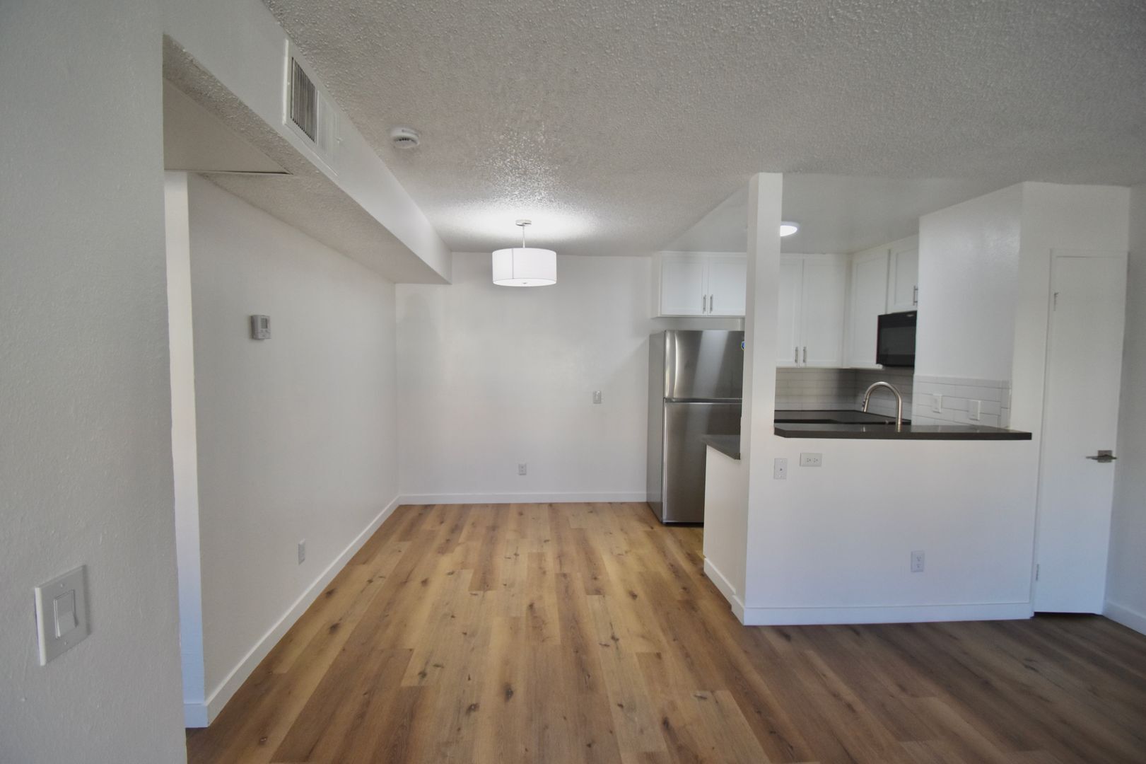 Building Photo - 13800 Sherman Way