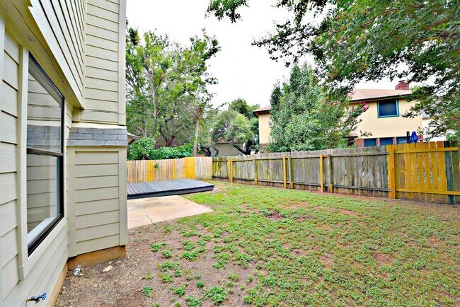 Building Photo - 13328 Black Canyon Dr