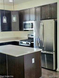 Building Photo - 4637 Bradley Cir