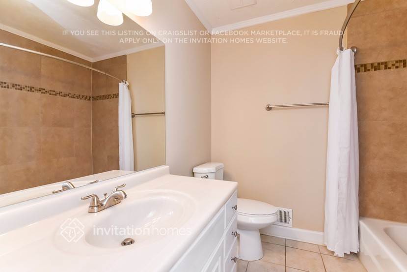 Building Photo - 981 Flagg Way NW