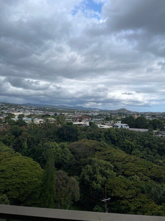 Building Photo - 98-501 KOAUKA LP #1406