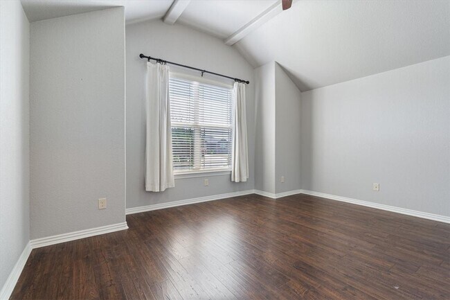 Building Photo - 6210 S 38th St