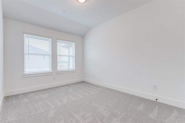 Building Photo - 851 Lennox Dr