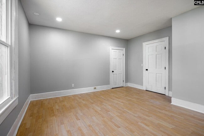 Building Photo - 3715 Palmetto Ave