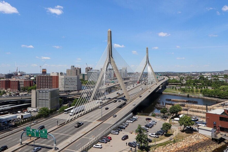 Building Photo - 100 Lovejoy Wharf