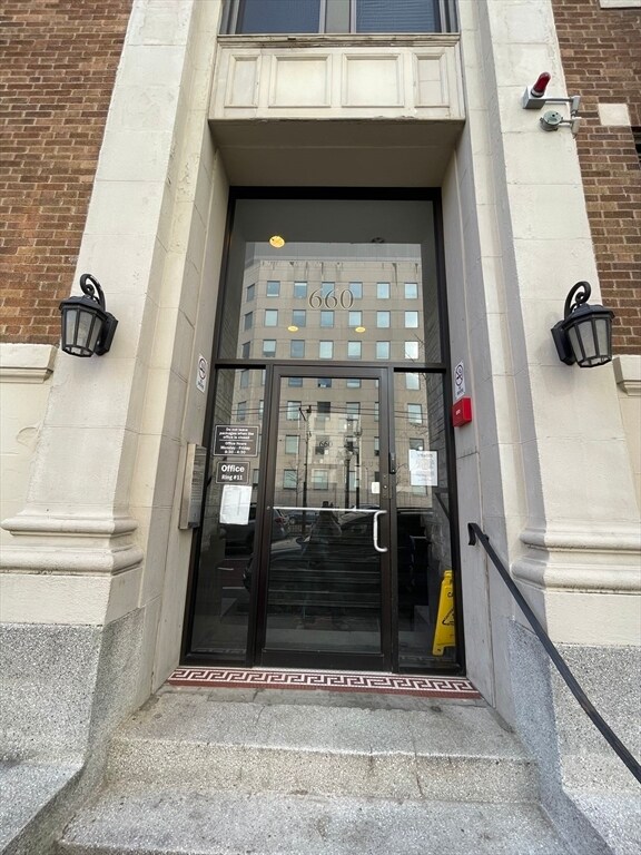 Building Photo - 660 Huntington Ave