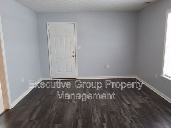 Building Photo - 103 Hurstfield Dr