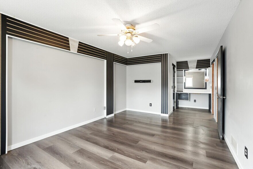 Building Photo - 14865 Lower Endicott Way