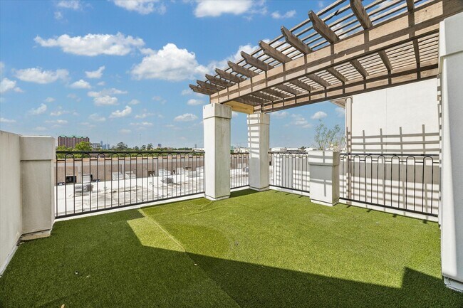 Building Photo - 6019 Post Oak Green Ln