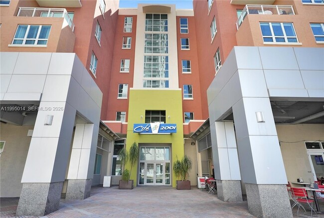 Building Photo - 2001 Biscayne Blvd