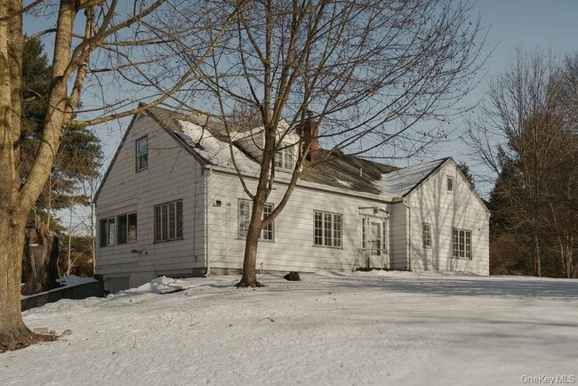 Building Photo - 1539 Hollow Rd