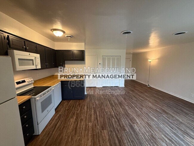 Building Photo - 2023 Belle Terra Rd