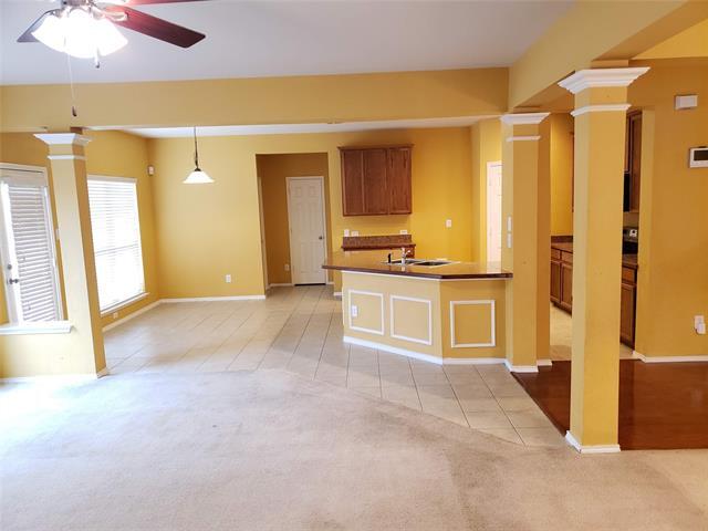 Building Photo - 9004 Brook Hill Ln
