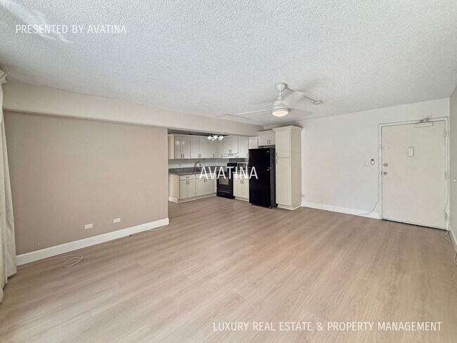 Building Photo - 225 Ka?iulani Ave