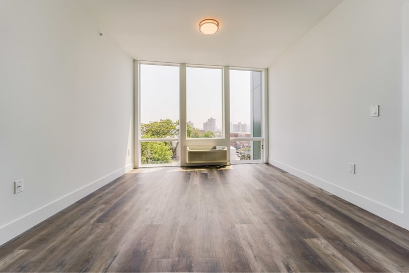 Building Photo - 400 69th St