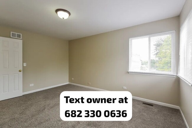 Building Photo - 8019 S Oconto Ave