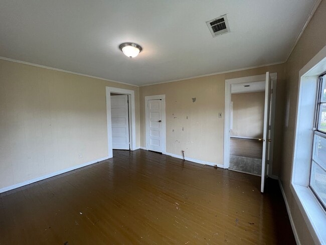 Building Photo - 3 bedroom 1 bathroom home in West Tuscaloosa