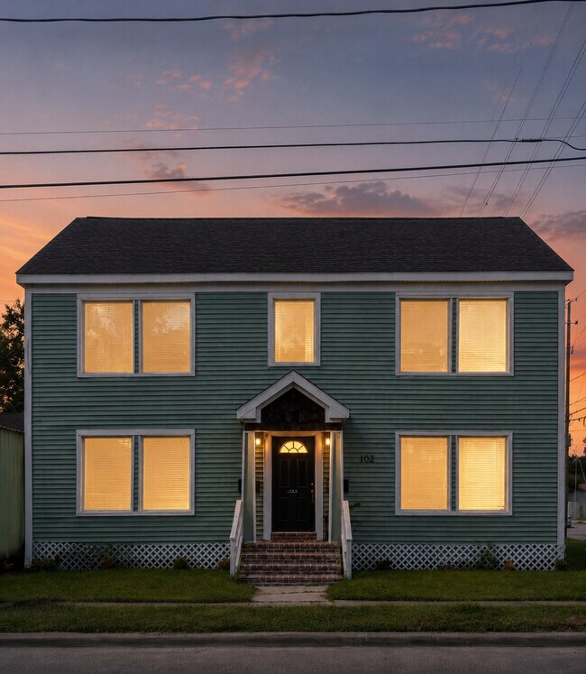 Building Photo - 102 Lockwood Dr
