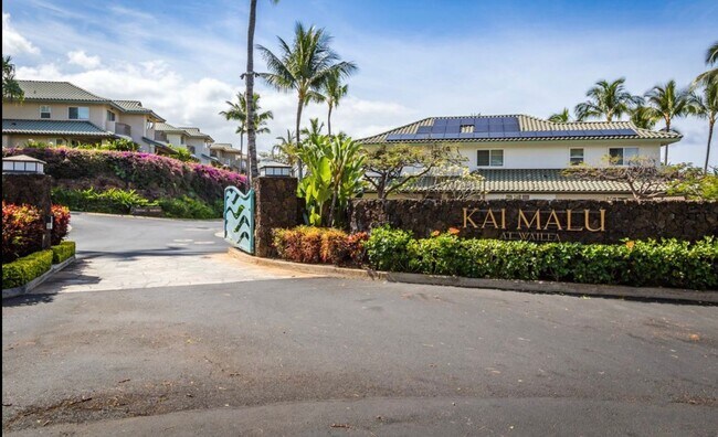 Building Photo - Experience Elevated Island Living in Prestigious Kai Malu, Wailea.