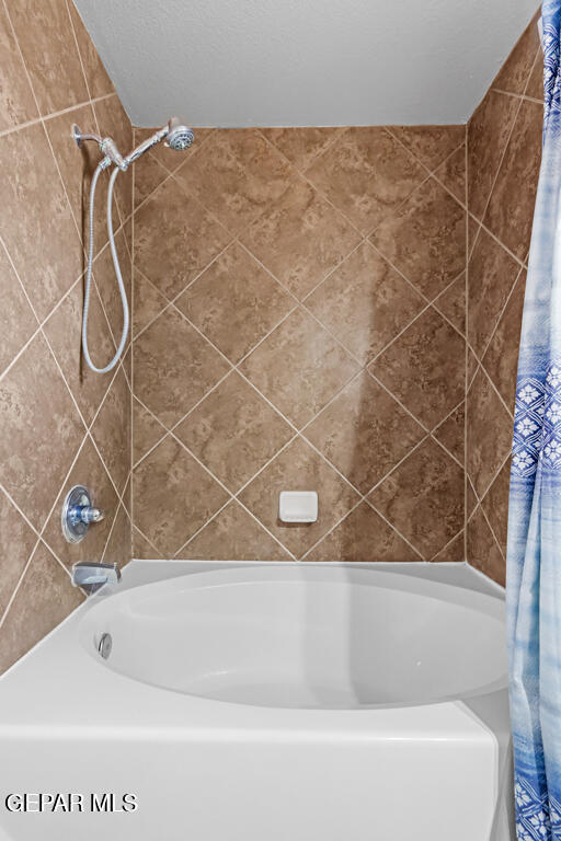 Building Photo - 14413 Desert Sage Dr