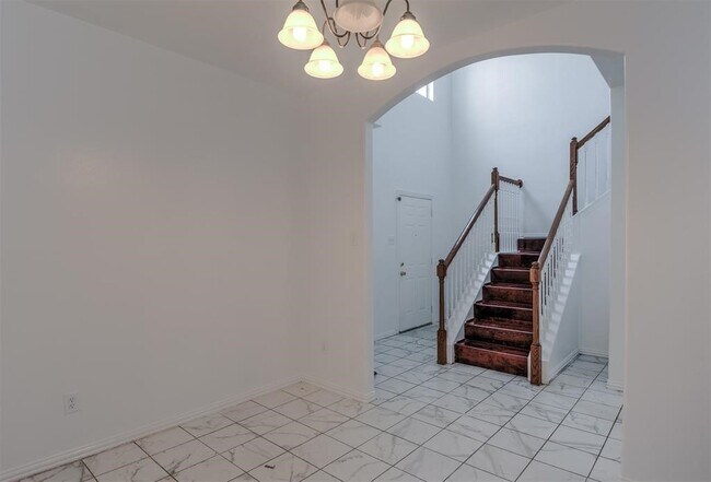 Building Photo - 3215 Sapphire Star Dr