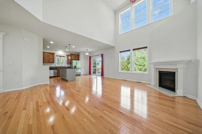 Building Photo - 5 Frostpane Ln